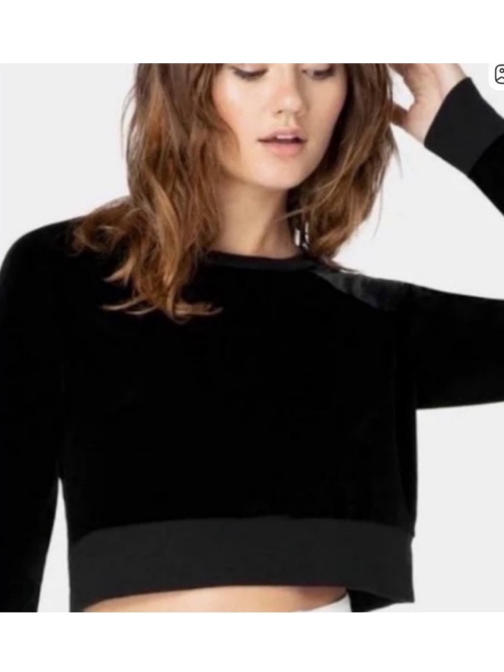 BEYOND YOGA CROPPED BLACK VELVET SWEATER SZ M